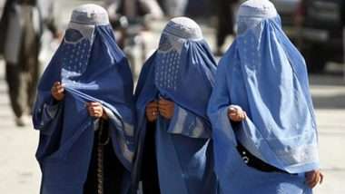 Afganistán los talibanes prohíben el ingreso de mujeres a las universidades en medio de condenas