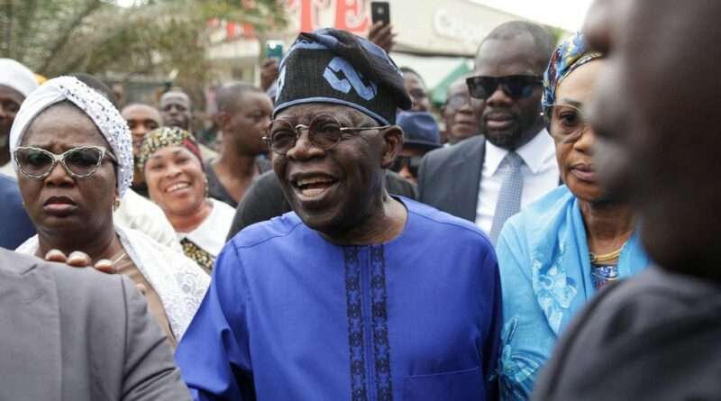 Bola Tinubu derrota a Atiku Abubakar y Peter Obi para ganar las elecciones presidenciales de Nigeria
